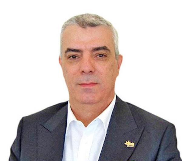 عکس صاحب چای دبش
