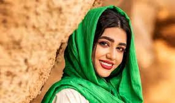 عکس همسر و بچه سرنا امینی