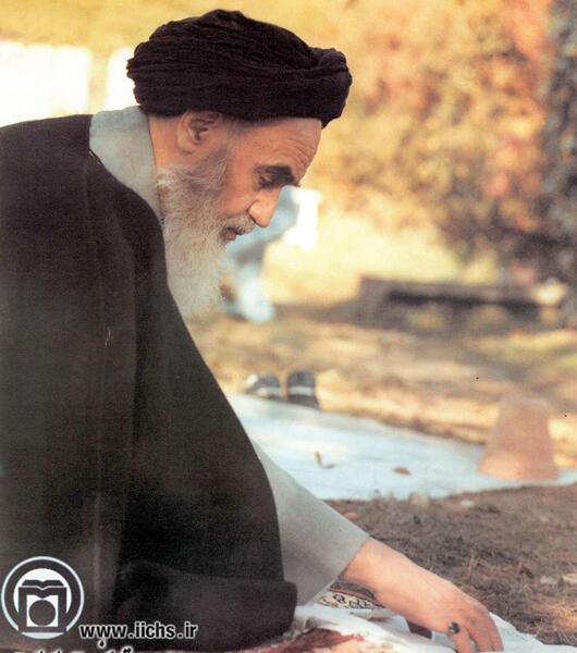 عکس امام خمینی در زمان انقلاب