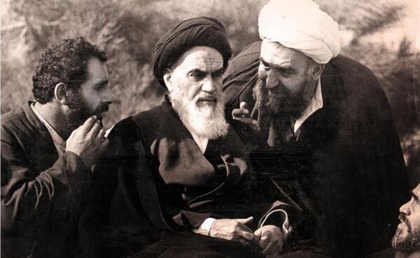 عکس امام خمینی در زمان انقلاب
