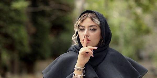 جدیدترین عکس ریحانه پارسا در خارج از کشور