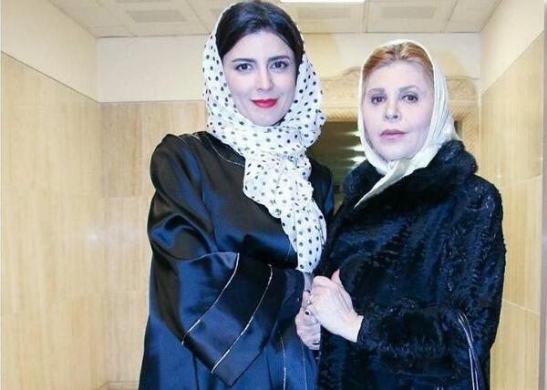 عکس جوانی ثریا قاسمی و مادرش