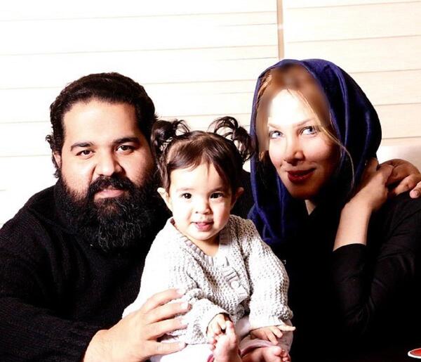 عکس علی صادقی و بچه هایش