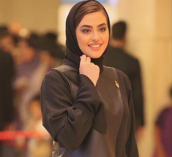 جدیدترین عکس ریحانه پارسا در ترکیه