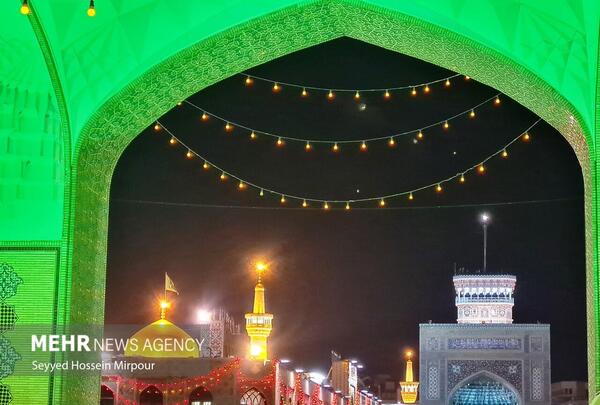 عکس حرم امام رضا در روز تولدش