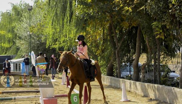 عکس اسب سواری کودکان