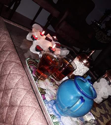 عکس چای خوردن دونفره