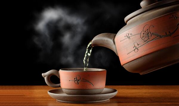 عکس چای خوردن رهبر