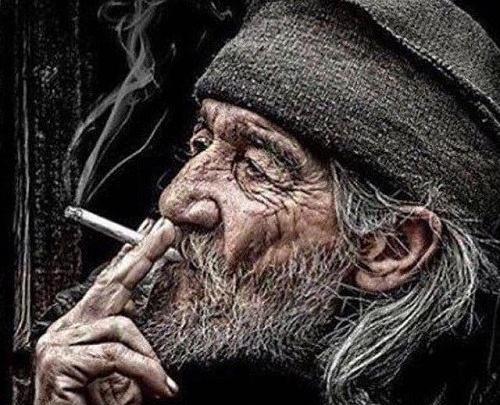 عکس پروفایل پسرانه سیگار کشیدن