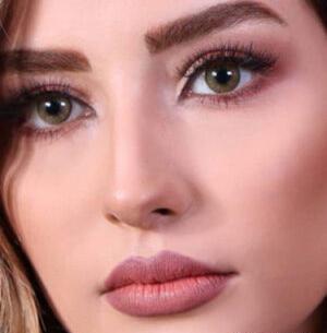 عکس لنز چشم سبز عسلی
