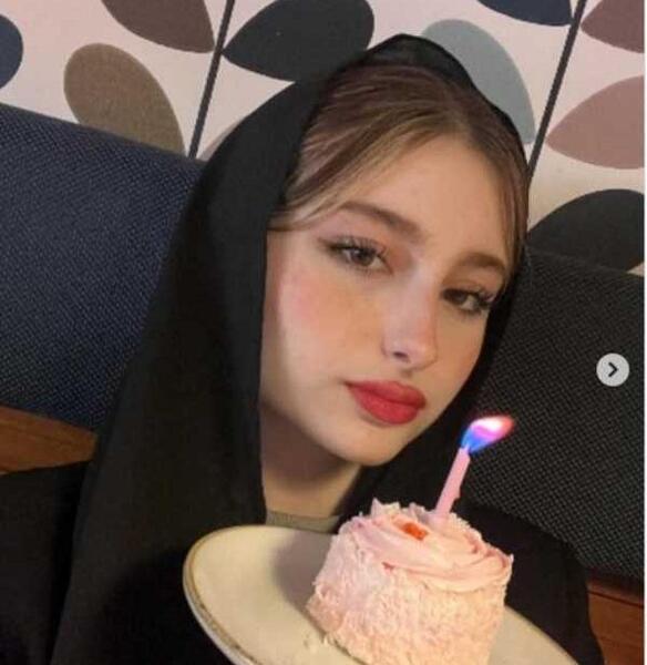 عکس کیک تولد سارا و نیکا