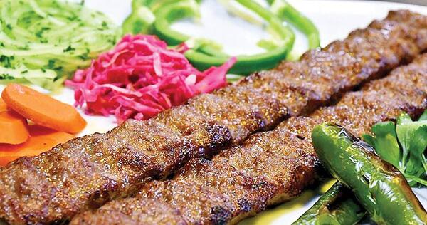 دانلود عکس چلو کباب بختیاری