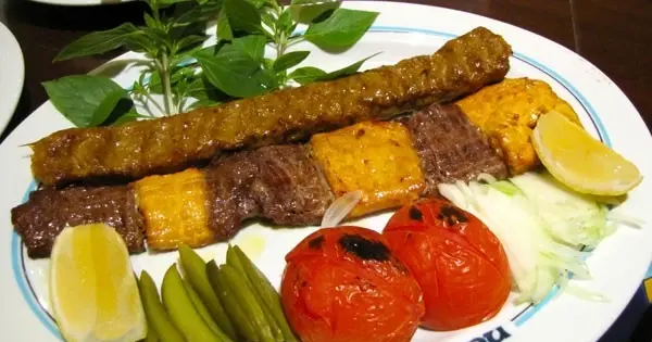 دانلود عکس چلو کباب بختیاری