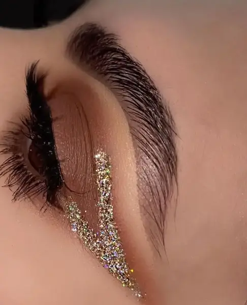 عکس سایه چشم طلایی
