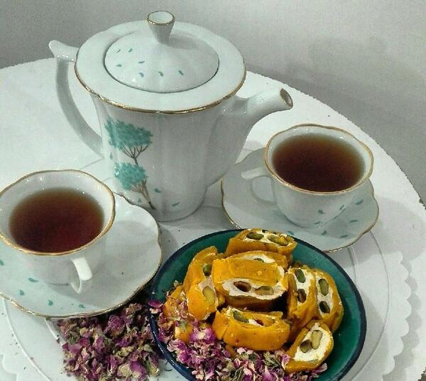 عکس فنجان چای و گل