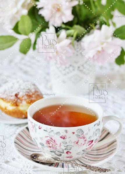 عکس فنجان چای و گل
