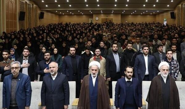 عکس مدیر چای دبش