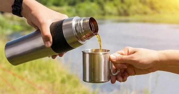 عکس از فلاسک چای