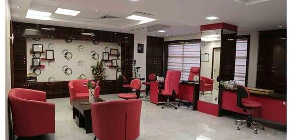 عکس چشم پزشکی نور کرج