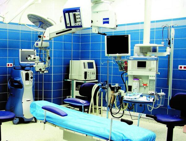 عکس چشم پزشکی نور کرج