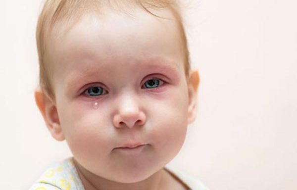 عکس کوچکترین چشم دنیا