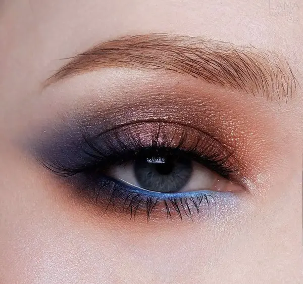 عکس چشم دخترانه قهوه ای