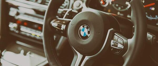 عکس تصویر زمینه bmw