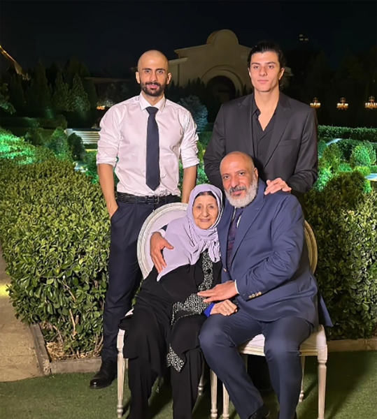 عکس آیین جعفری با گوگوش