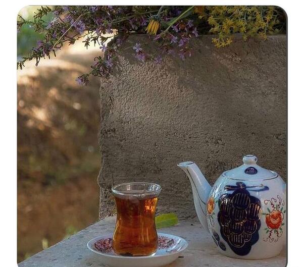 عکس از قوری چای