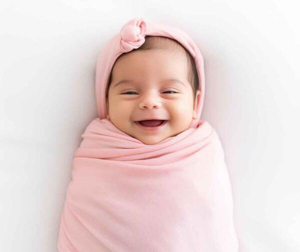 عکس بچه ی قنداقی