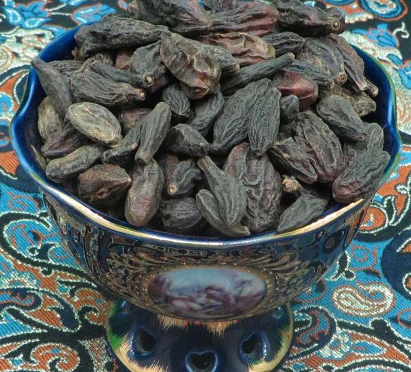 عکس درخت هلیله سیاه