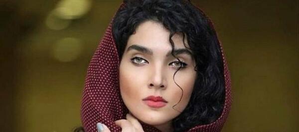 عکس زن های چشم رنگی