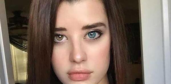 عکس زن های چشم رنگی