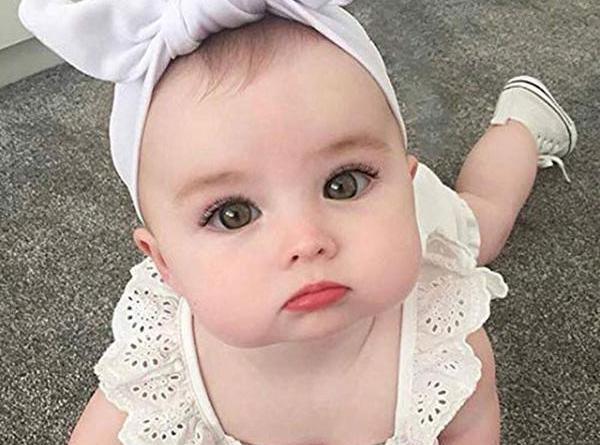 عکس بچه چشم آبی