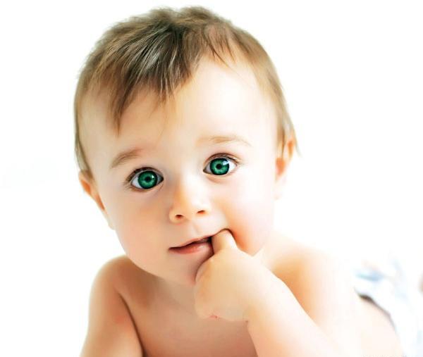 عکس از چشم لوچ