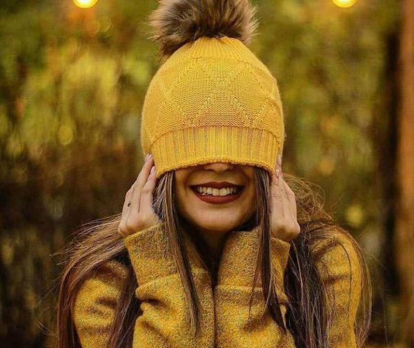 عکس تصویر زمینه زرد دخترانه