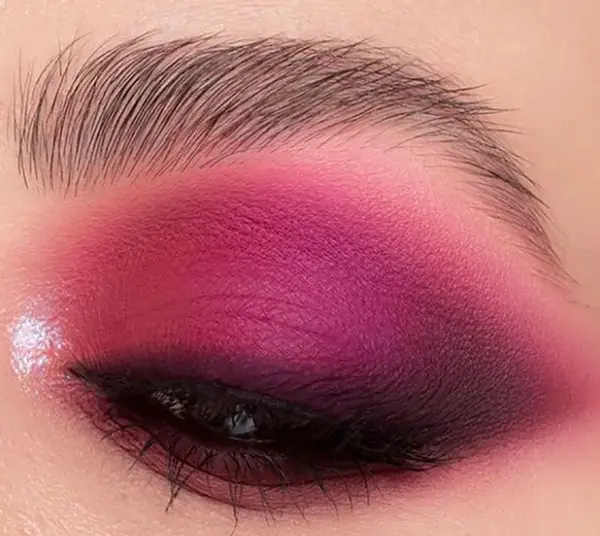 عکس سایه چشم صورتی دخترانه