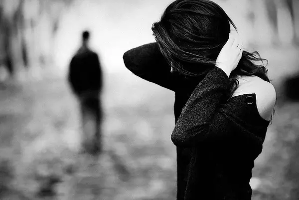 عکس غم انگیز جدایی عشق