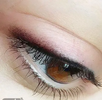 عکس تاتو خط چشم گربه ای