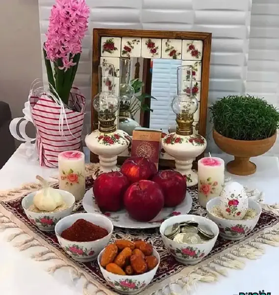 عکس سفره هفت سین ساده روی زمین
