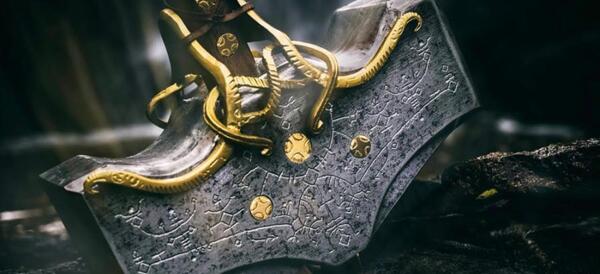 عکس ثور در خدای جنگ
