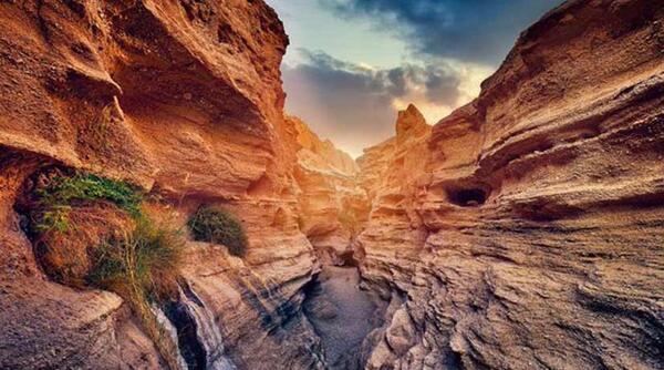 عکس دره جن ها در طبس