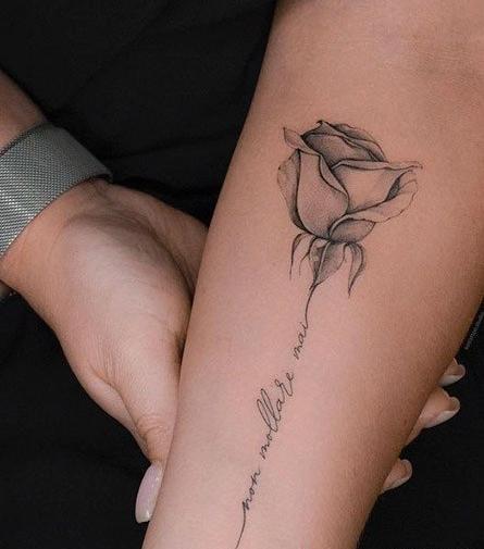عکس گل برای تاتو روی دست