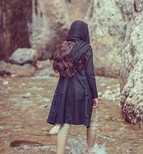 عکس راه رفتن تنهایی