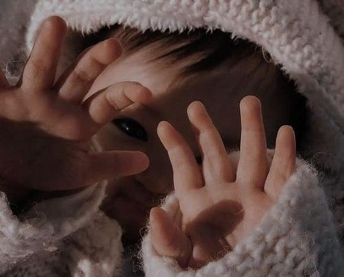 عکس بچه کیوت برای پروفایل