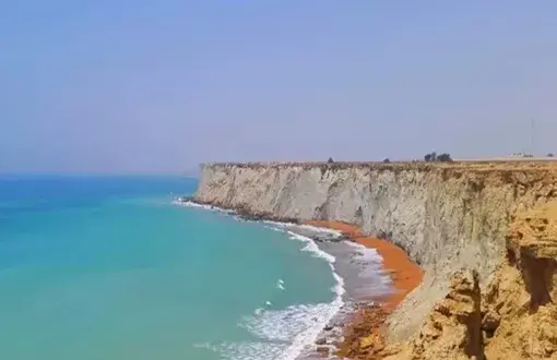 عکس قبرستان جن ها در چابهار
