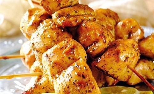 عکس غذای جوجه محلی