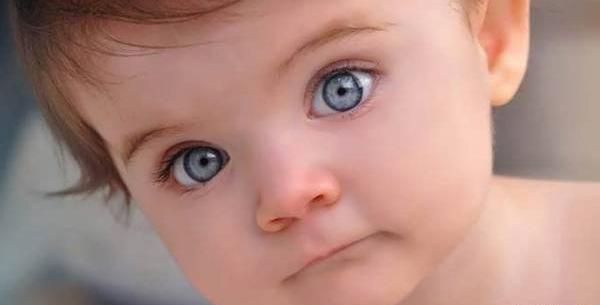 عکس بچه چشم آبی قشنگ