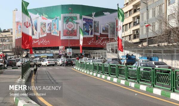 عکس میدان انقلاب ایران