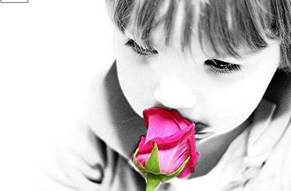 عکس کودک تنهایی